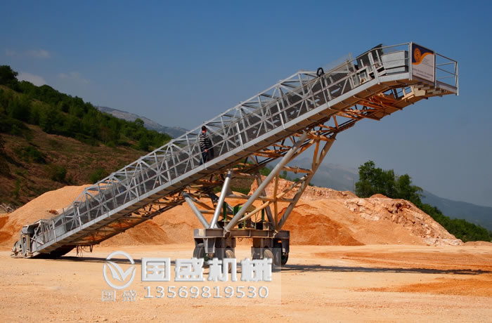 可升降移動皮帶機(jī) 可升降移動皮帶機(jī)